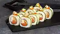 Рол з лососем та огірком меню Sushi Master